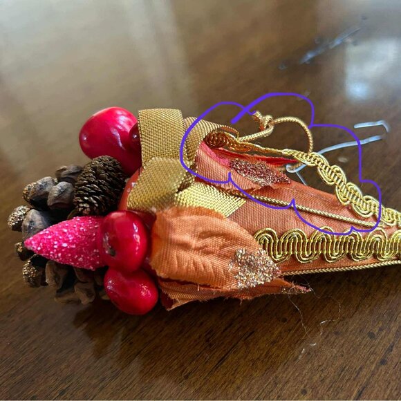 Hallmark felt cut out Christmas ornaments - plus others - Picture 10 of 10